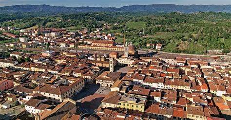 bakeka incontri valdarno|Escort San Giovanni Valdarno, Incontri con Donne a San